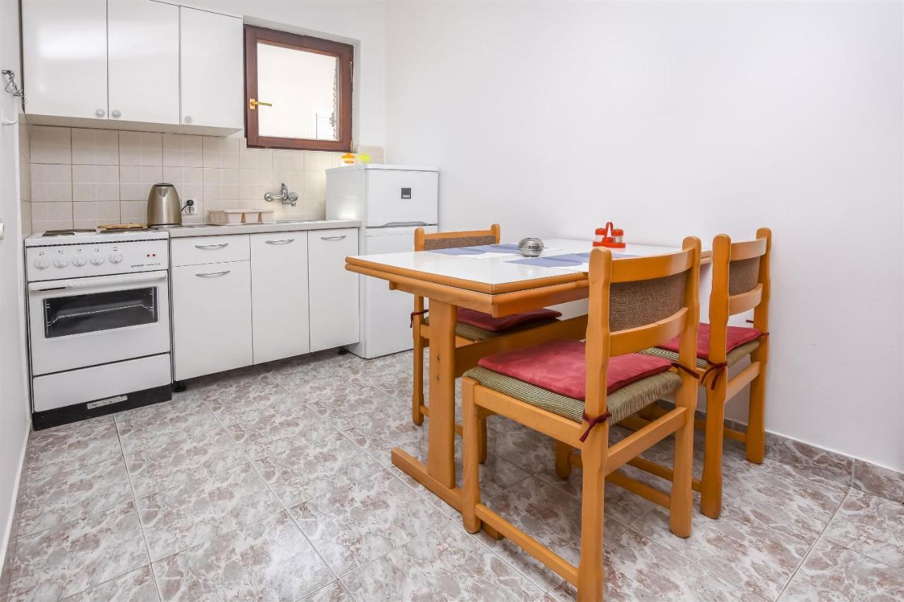 Apartments Viktor Rogoznica  Luaran gambar