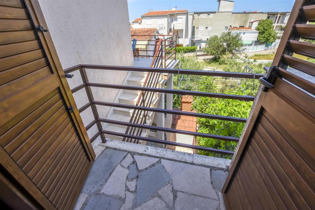 Apartments Viktor Rogoznica  Luaran gambar